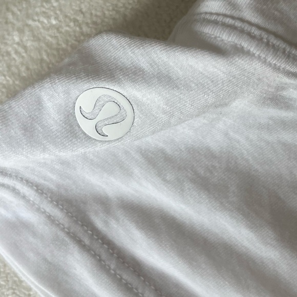 Lululemon White Crop Tank size 12 beach summer - Picture 2 of 5